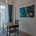 Apartament Luxury Apartment With A Fireplace And Free Parking!