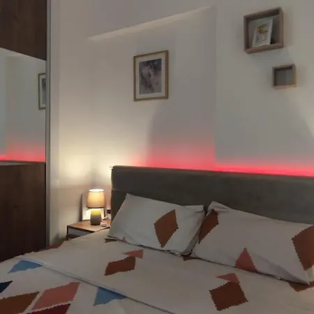 Luxury Apartment With A Fireplace And Free Parking! Skopje