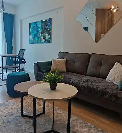 Luxury Apartment With A Fireplace! Lägenhet